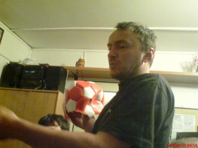 jak je na bývalé meruně vidět, krajeme fotbal úplně naplno, až do roztrhání...